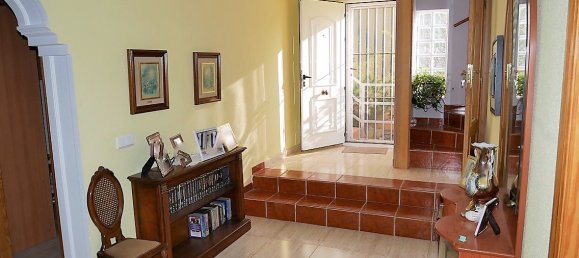 6 bedrooms Villa in La Nucia, Spain No. 4506 9