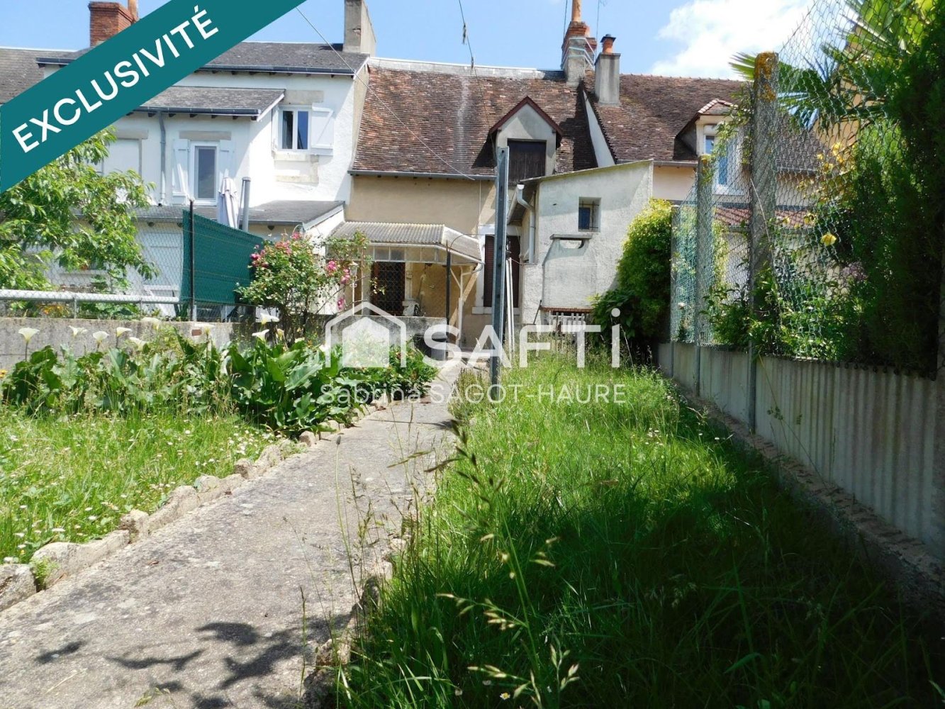 Casa T2 em Chateauroux, France N.º 271859