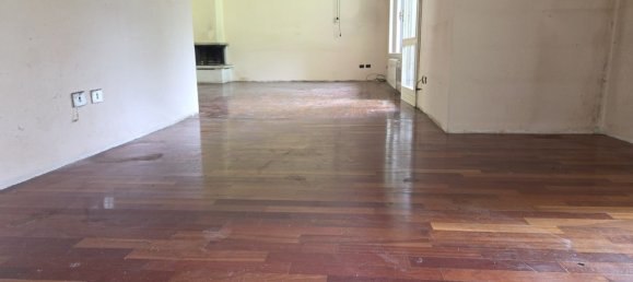 4 rooms Villa in Correzzana, Italy No. 275380 18