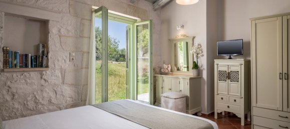 4 Schlafzimmer Villa in Chania, Greece, Nr. 135 23