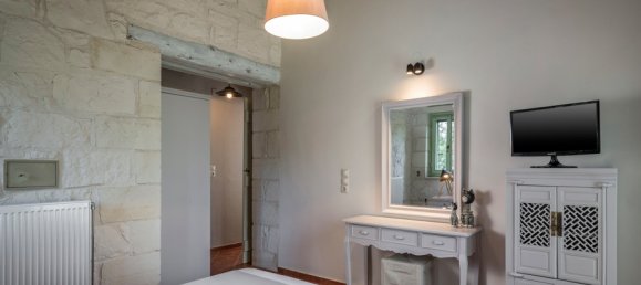 4 Schlafzimmer Villa in Chania, Greece, Nr. 135 28