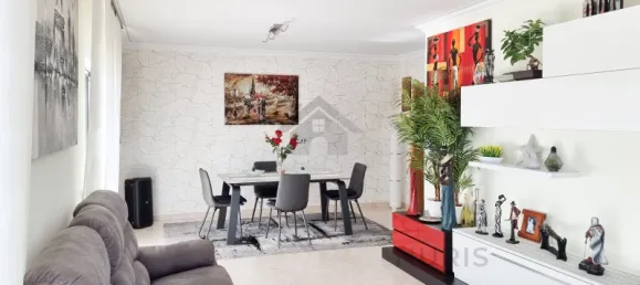 Apartamento de 3 dormitorios en Portimao, Portugal No. 85674 3