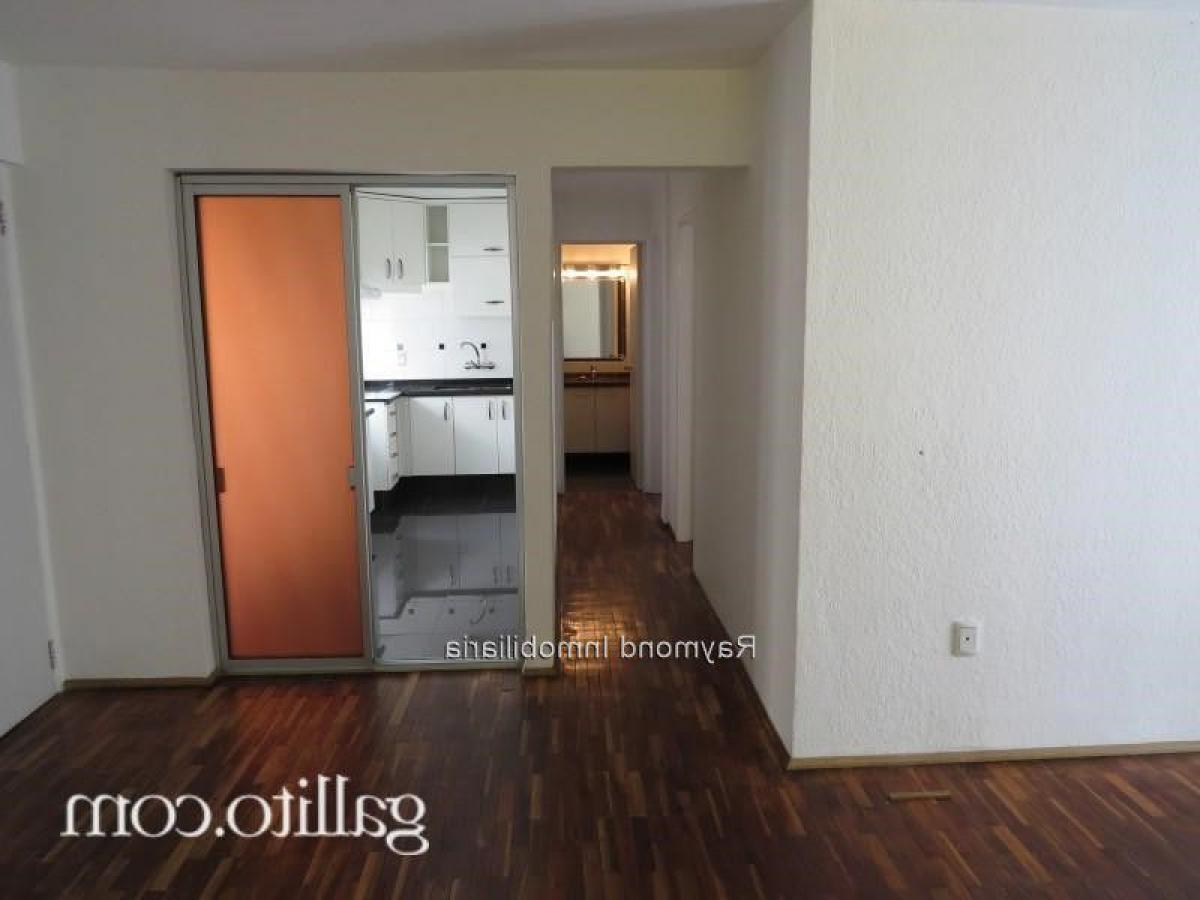 2 bedrooms Apartment in Montevideo, Uruguay No. 7145