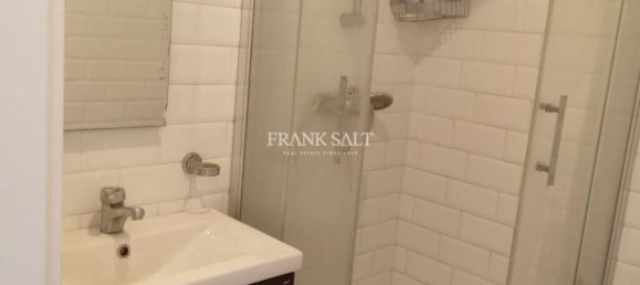 2 bedrooms Penthouse in Victoria, Malta No. 6143 2