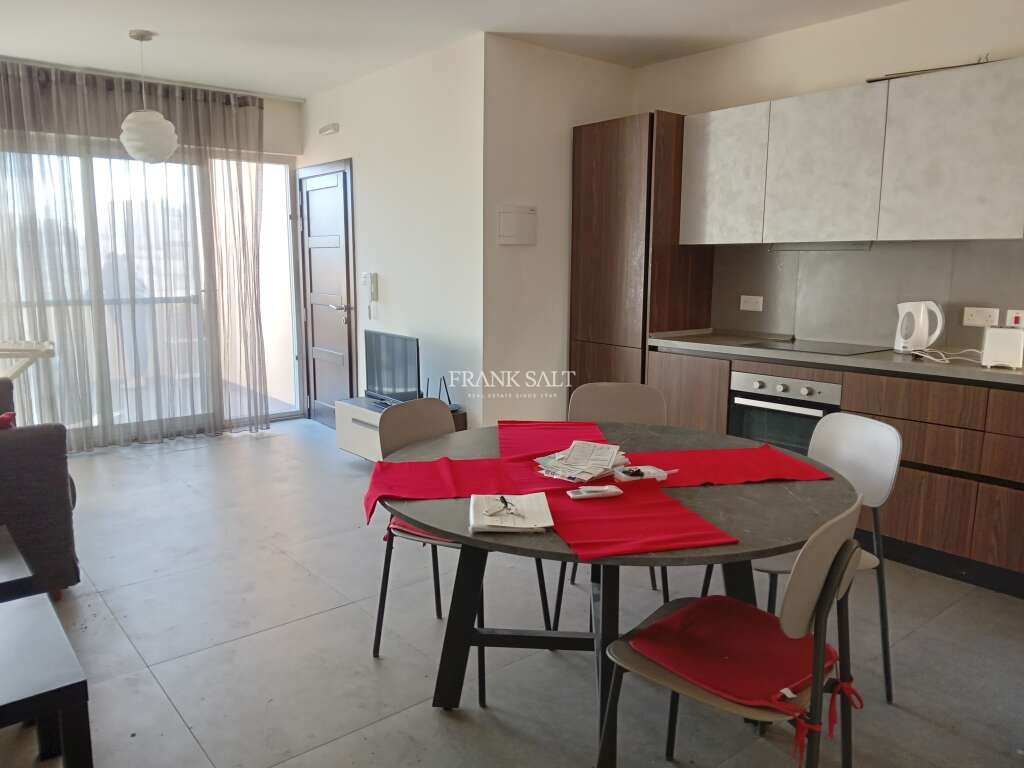2 bedrooms Penthouse in Victoria, Malta No. 6143