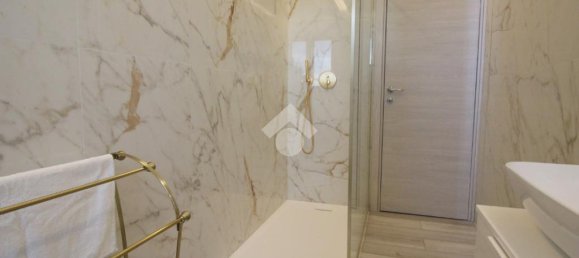 Apartamento T3 em Rho, Italy N.º 53827 27