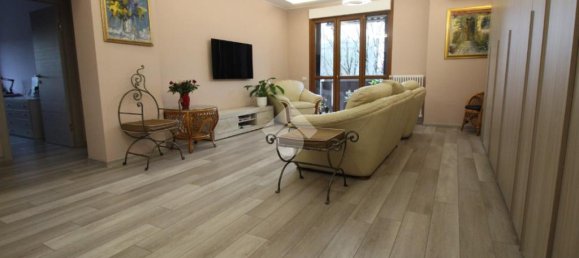 Apartamento T3 em Rho, Italy N.º 53827 5