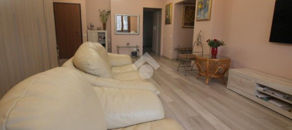 Apartamento T3 em Rho, Italy N.º 53827 6