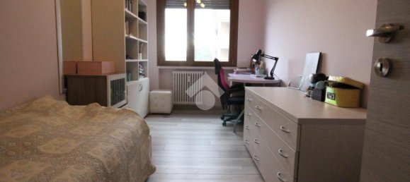 Apartamento T3 em Rho, Italy N.º 53827 23