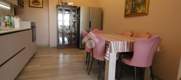 Apartamento T3 em Rho, Italy N.º 53827 12