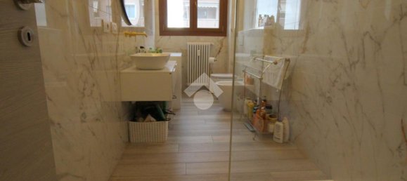 Apartamento T3 em Rho, Italy N.º 53827 30