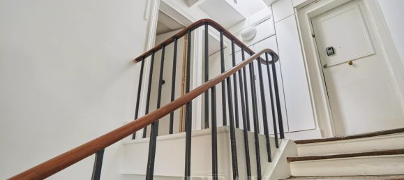 1 bedroom Apartment in Paris, France No. 121934 8