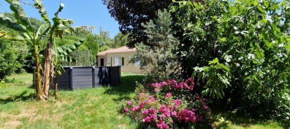 3 bedrooms House in Landeronde, France No. 362925 3