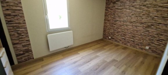 3 bedrooms House in Landeronde, France No. 362925 8