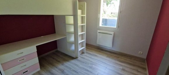 3 bedrooms House in Landeronde, France No. 362925 7