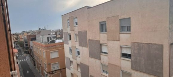 3 bedrooms Apartment in Reus, Spain No. 147906 2
