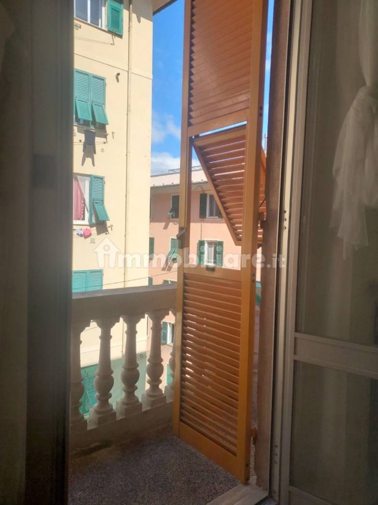 3 bedrooms Apartment in Genoa, Italy No. 207817