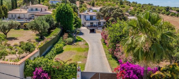 3 bedrooms Villa in Loule, Portugal No. 146122 3