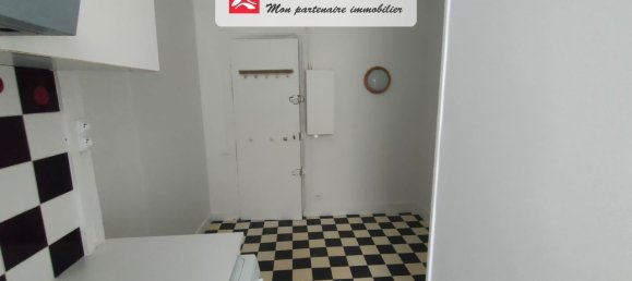 Studio in Clichy, France No. 172068 6