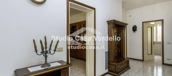 4 bedrooms Apartment in Verdello, Italy No. 374993 9