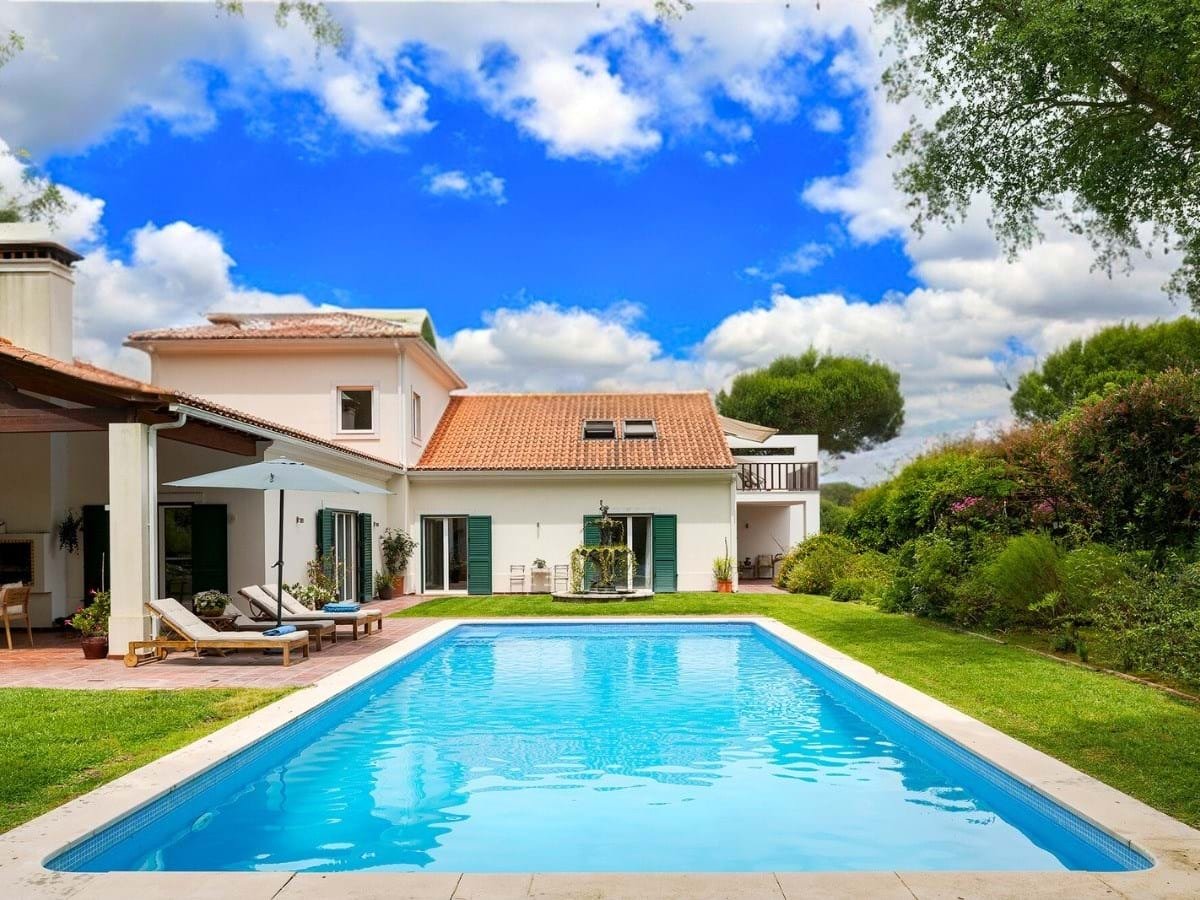 4 bedrooms Villa in Quinta do Conde, Portugal No. 183608