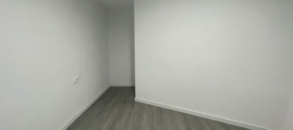 1 bedroom Penthouse in L'Hospitalet de Llobregat, Spain No. 167637 3