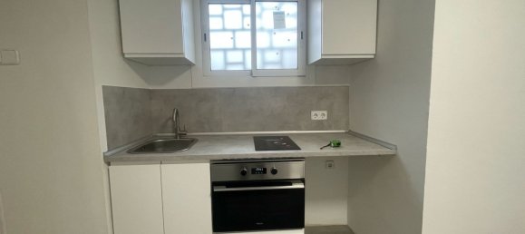 1 bedroom Penthouse in L'Hospitalet de Llobregat, Spain No. 167637 8