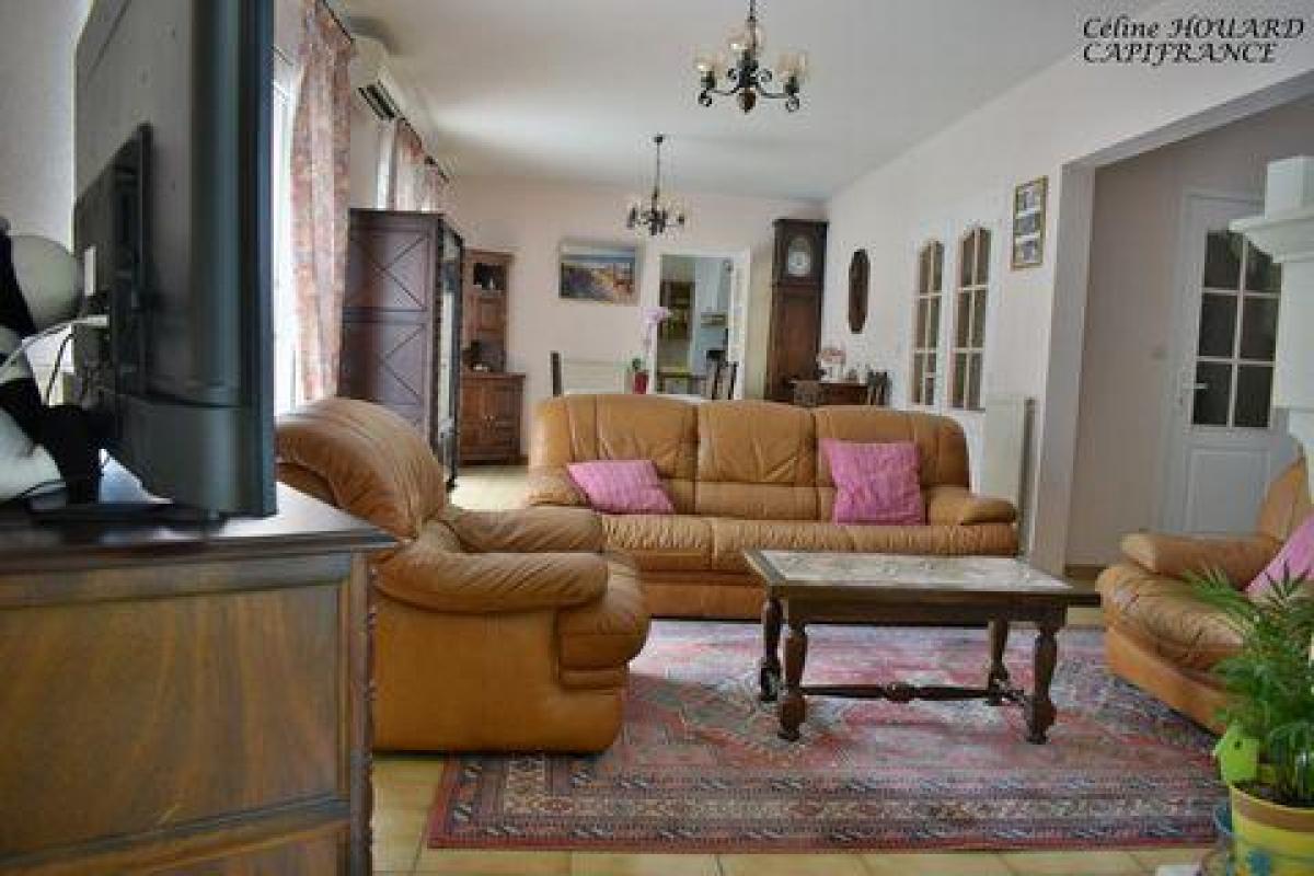 6 غرف نوم منزل في Angers, France رقم 29816