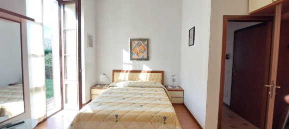 Квартира с 2 комнатами в Кремено, Италия № 26796 7