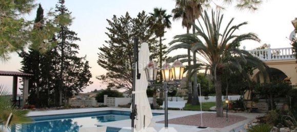 8 bedrooms Villa in Benajarafe, Spain No. 60172 13