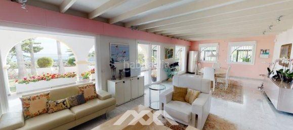 8 bedrooms Villa in Benajarafe, Spain No. 60172 21