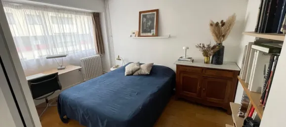1 bedroom Apartment in Paris, France No. 352650 4