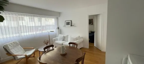 1 bedroom Apartment in Paris, France No. 352650 3