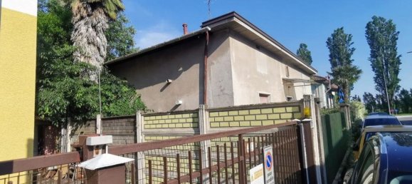 3 Schlafzimmer Haus in Rho, Italy, Nr. 373120 6