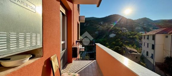 3-Zimmer Wohnung in Noli, Italy, Nr. 300748 9