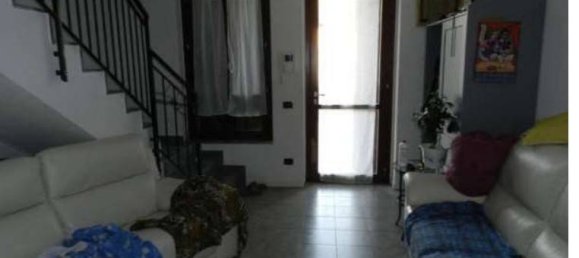 3 Schlafzimmer Wohnung in Spinadesco, Italy, Nr. 96553 9