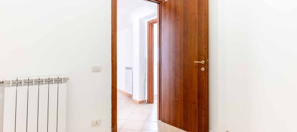 3 bedrooms Villa in Palestrina, Italy No. 344372 14