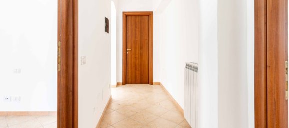 3 bedrooms Villa in Palestrina, Italy No. 344372 12