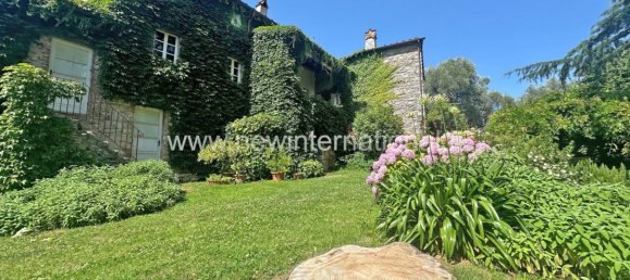 Casa de 8 dormitorios en Camaiore, Italy No. 377441 2