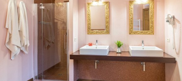 7 bedrooms Villa in Tuoro sul Trasimeno, Italy No. 54200 17