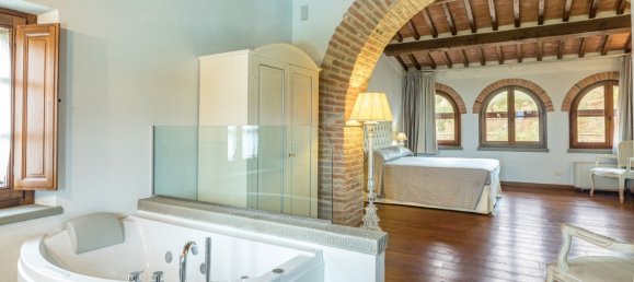 7 bedrooms Villa in Tuoro sul Trasimeno, Italy No. 54200 30