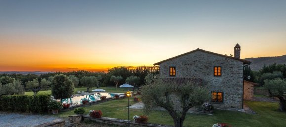 7 bedrooms Villa in Tuoro sul Trasimeno, Italy No. 54200 35