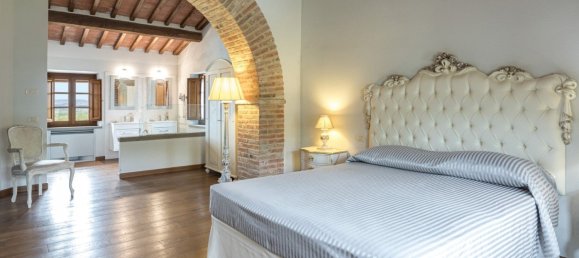 7 bedrooms Villa in Tuoro sul Trasimeno, Italy No. 54200 48