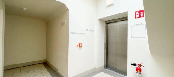 4-salle Duplex à Favoriten, Austria No. 87323 26