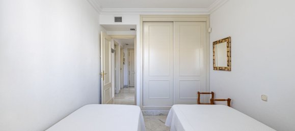 2 bedrooms Apartment in Marbella, Spain No. 133957 17