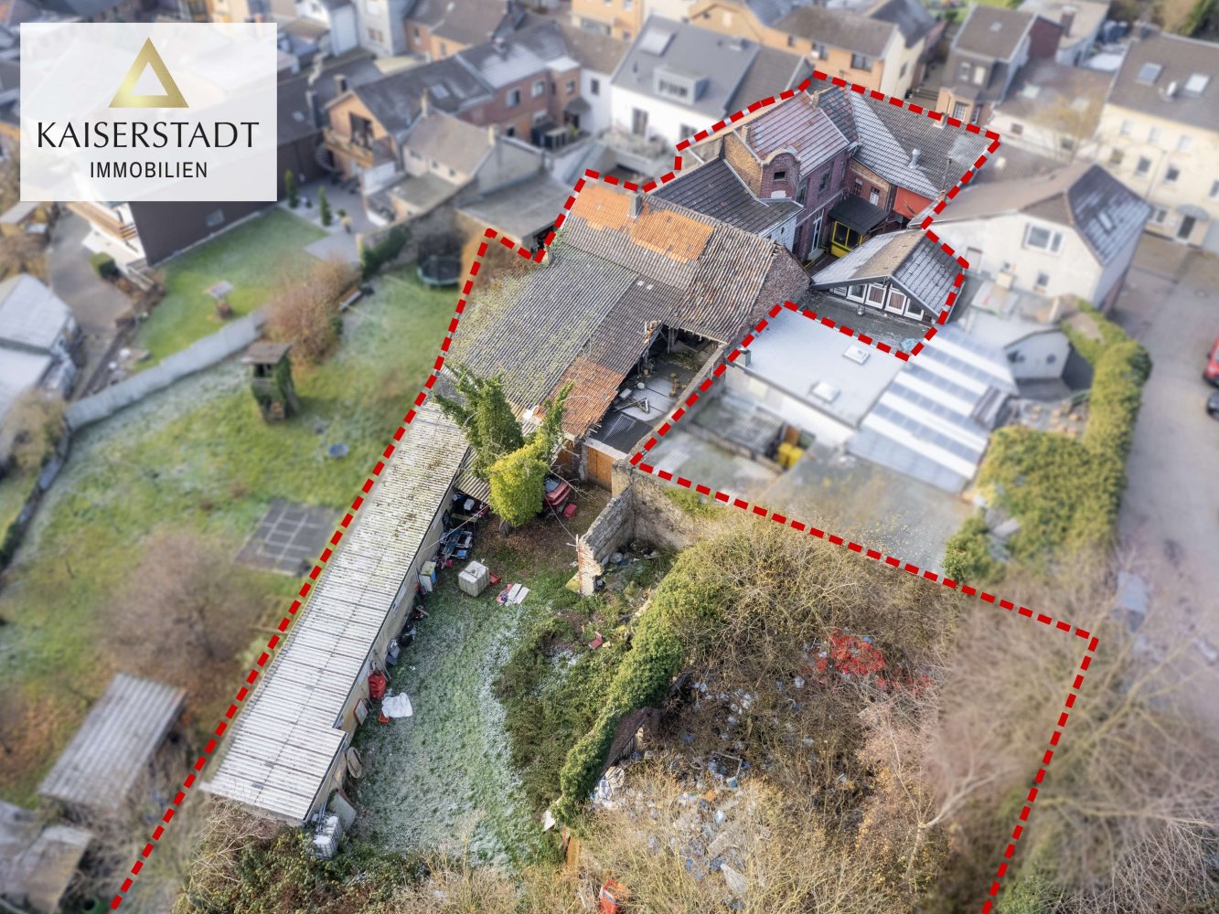 6 غرف نوم بناية في Aachen, Germany رقم 210130