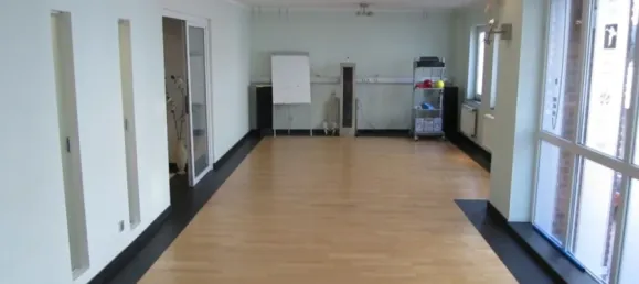 1031m² Building in Bonn, Germany No. 58494 4