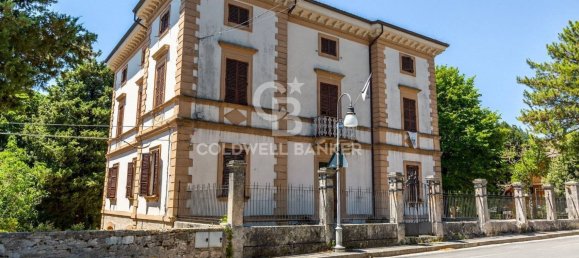 4 غرف نوم فيلا في Sigillo, Italy رقم 304156 3