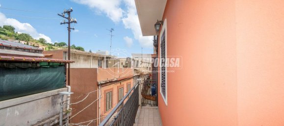 Квартира с 3 спальнями в Мессина, Италия № 377872 8