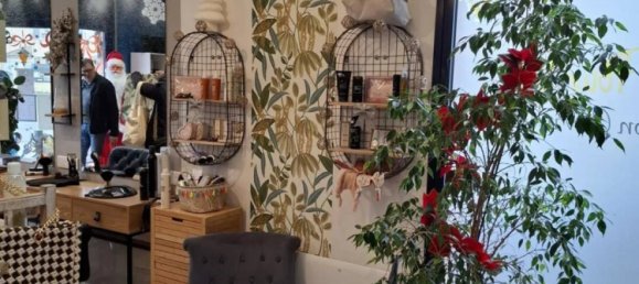 Propiedad comercial en Magny-les-Hameaux, France 59 m² No. 150603 3